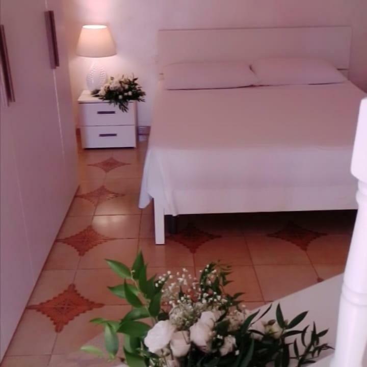 B&B La Felicita Лезіна Екстер'єр фото